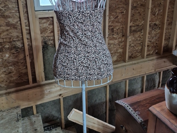 Leopard Print Lace Trim Women's Victoria's Secret Cami Top. Medium - Picture 5 of 7